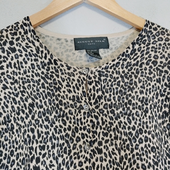 August Silk Leopard 100% Silk Crewneck Cardigan Sweater Sz M Contemporary - Picture 5 of 8